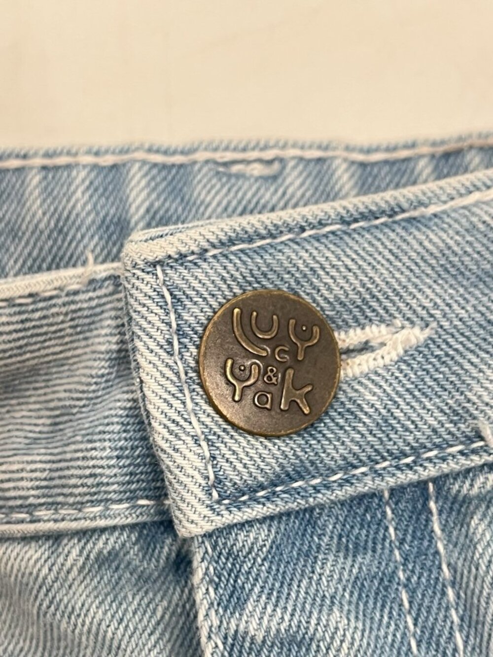 Lucy Yak High Rise Denim Shorts Light Wash Sz 32 90s Retro Ethical Indie Style - Picture 3 of 5